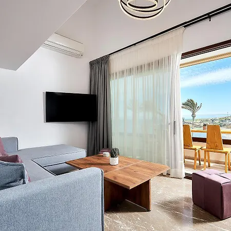 Cosmopolitan Luxury By Smaris Collection Hersonissos (Crete)